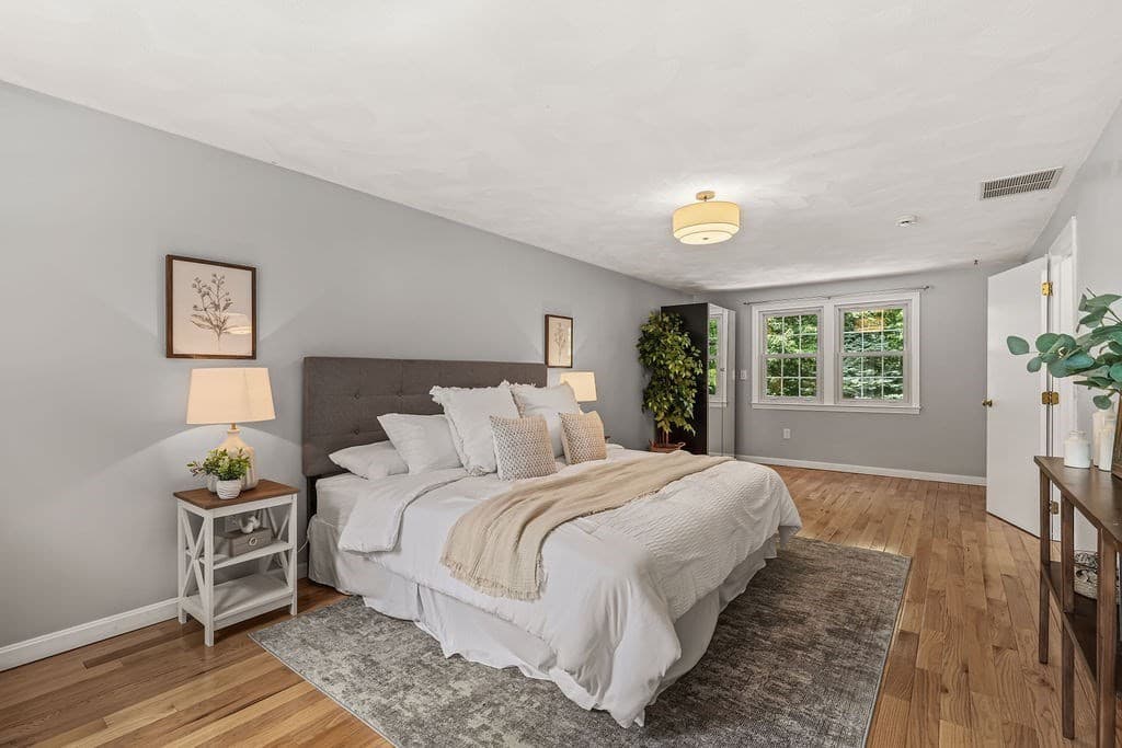 Single Family Residence at 394 Old Farm Rd, Franklin MA 02038, photo 27 of 42