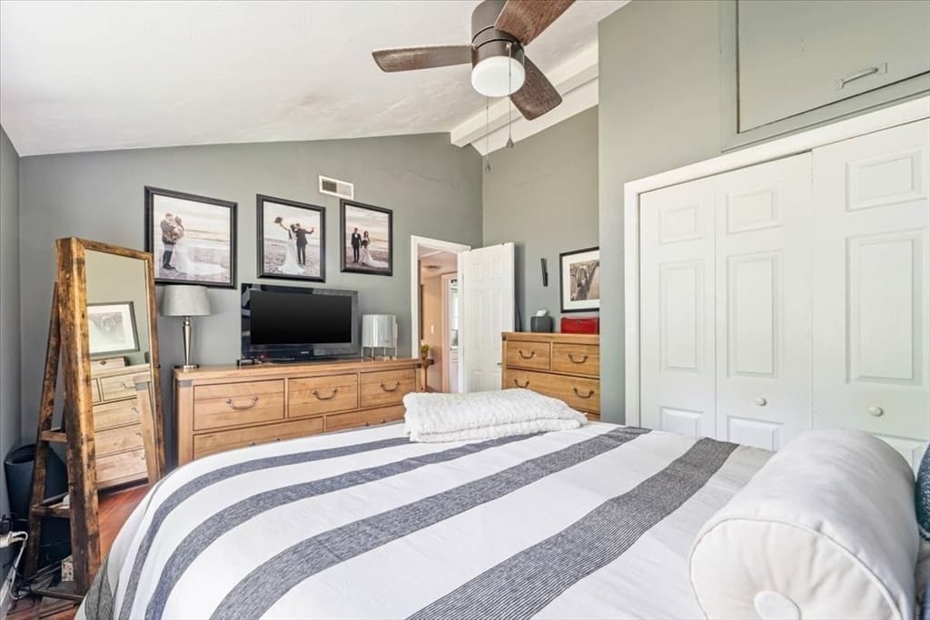 18 Carol Ave, Pembroke MA 02359 photo 13