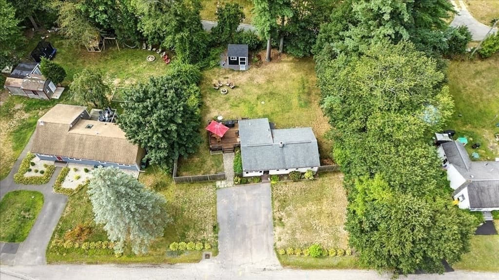 18 Carol Ave, Pembroke MA 02359 photo 32