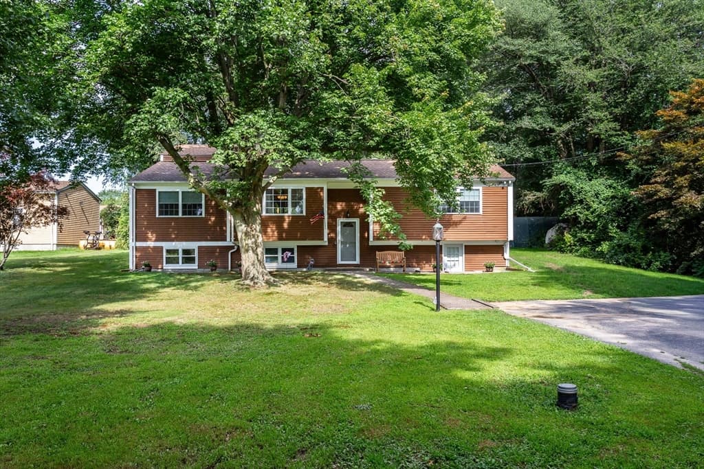3235 Sharps Lot Rd, Dighton MA 02715 photo 3