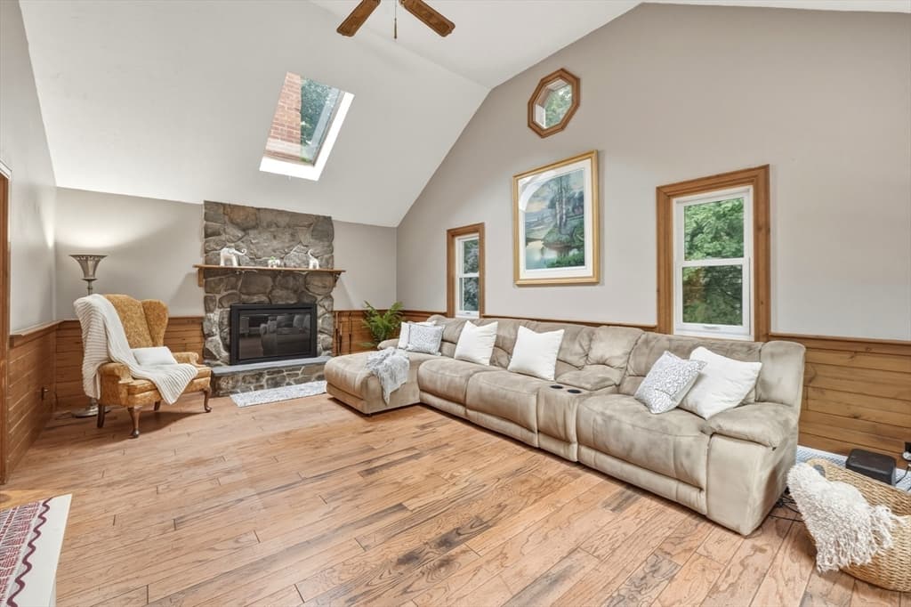 6 Rogers Ave, Marlborough MA 01752 photo 10