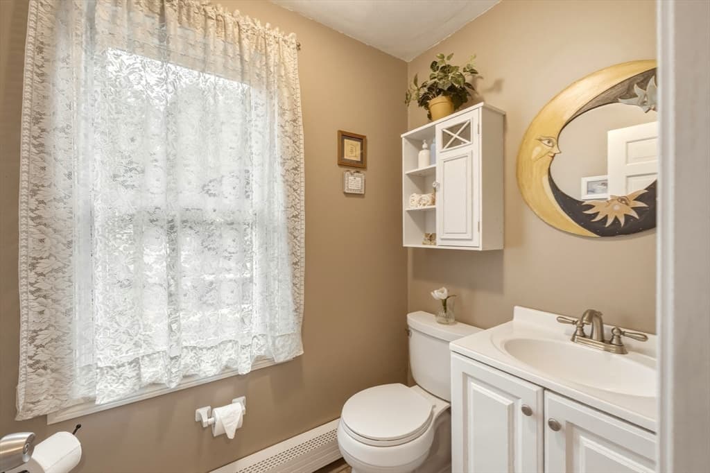 6 Rogers Ave, Marlborough MA 01752 photo 8
