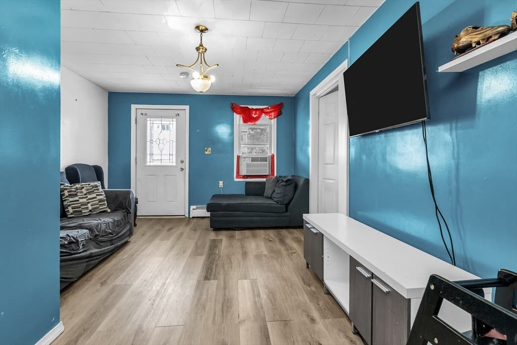 28 Exchange St, Lawrence MA 01841 photo 7