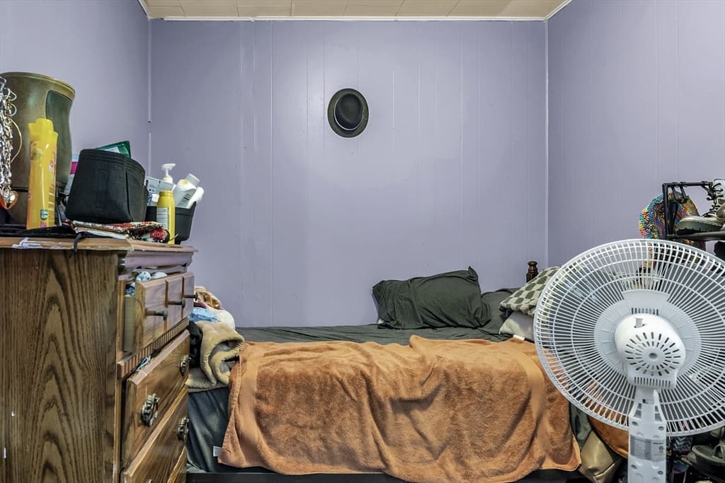 28 Exchange St, Lawrence MA 01841 photo 35