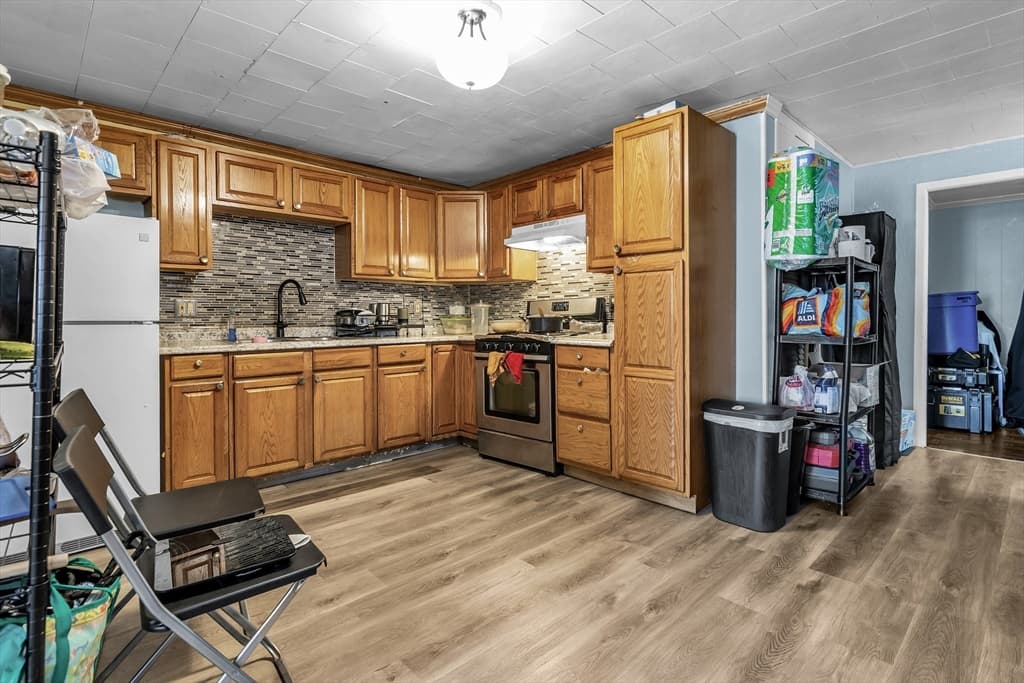 28 Exchange St, Lawrence MA 01841 photo 29