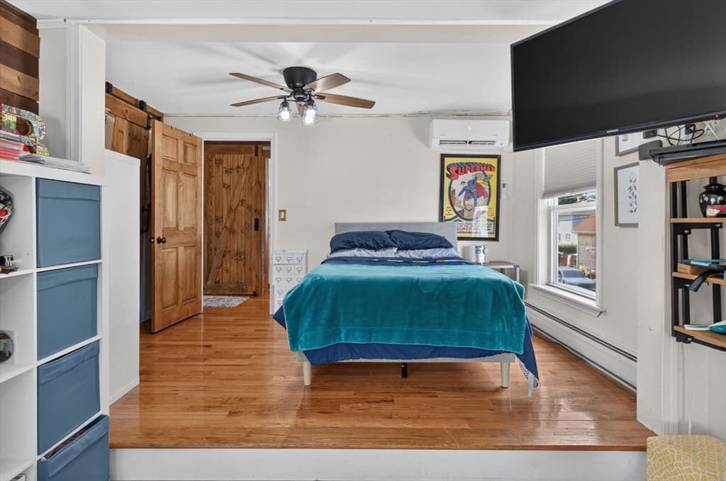 208 Hudson St, Fall River MA 02720 photo 34