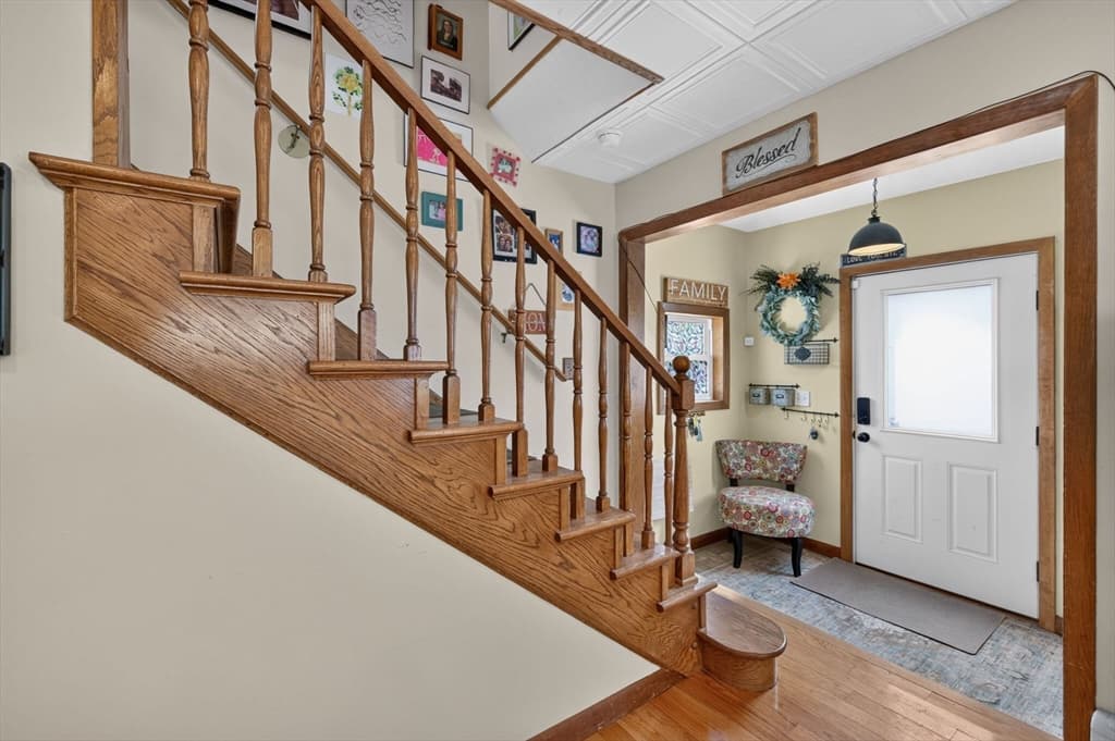 208 Hudson St, Fall River MA 02720 photo 10