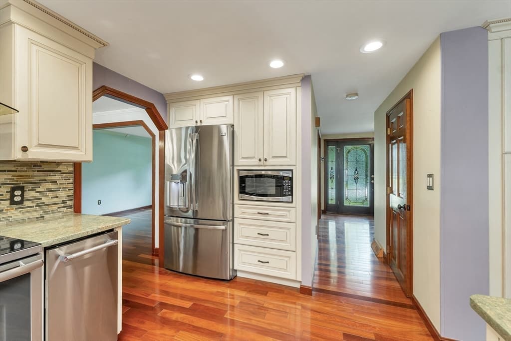 160 Pelczar Rd, Dracut MA 01826 photo 9