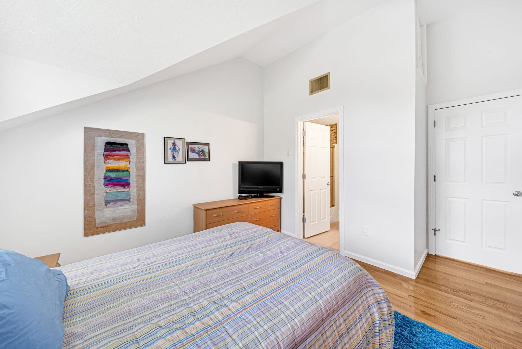 Condominium at 91 Hillside Dr # 91, Wayland MA 01778, Wayland, photo 13 of 22