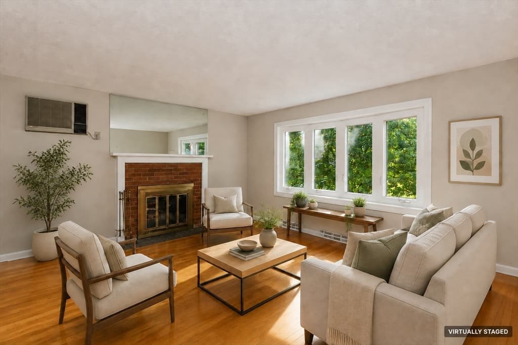 15 Blue Jay Avenue, Dracut MA 01826 photo 2