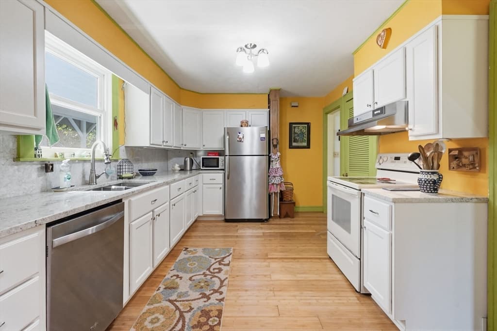 3057 Palmer St, Palmer MA 01069 photo 3