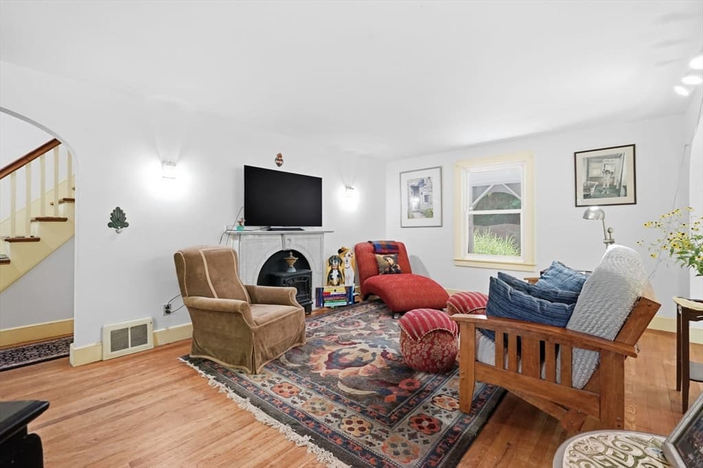 3057 Palmer St, Palmer MA 01069 photo 19