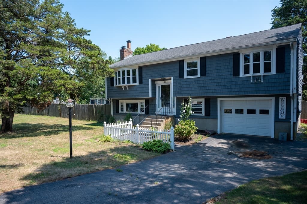 23 Gratto Rd, Marshfield MA 02050 photo 2