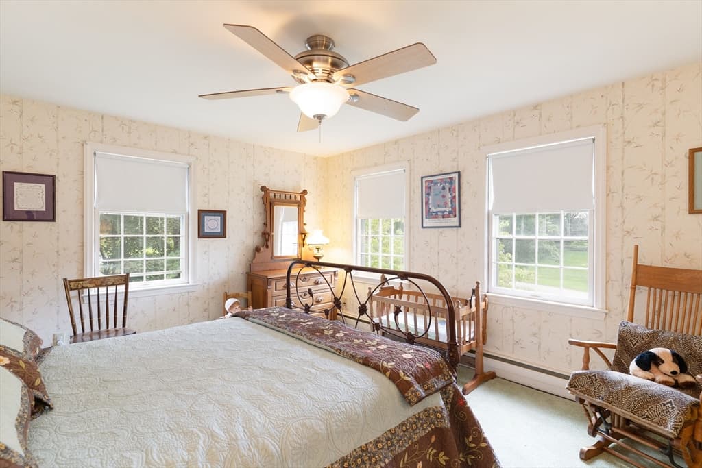 Single Family Residence at 32 Mcgregory Rd, Sturbridge MA 01566, Sturbridge, photo 27 of 42