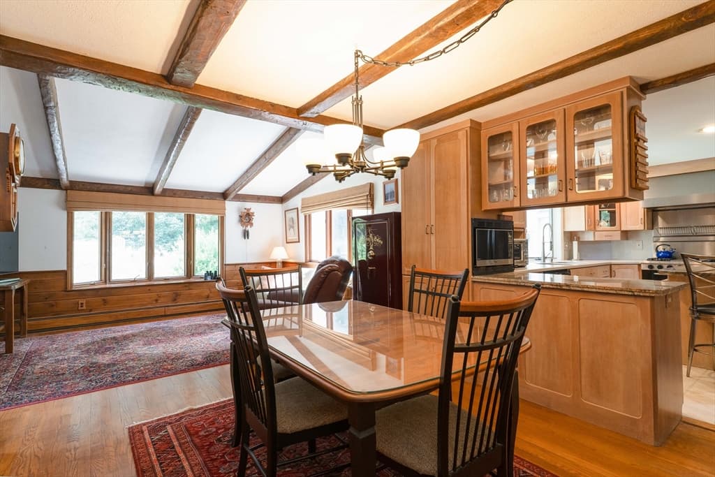 Single Family Residence at 32 Mcgregory Rd, Sturbridge MA 01566, Sturbridge, photo 13 of 42
