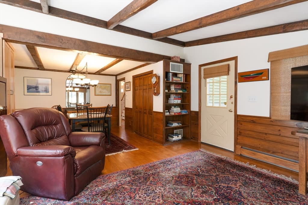 Single Family Residence at 32 Mcgregory Rd, Sturbridge MA 01566, Sturbridge, photo 15 of 42