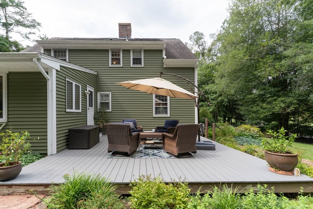 Single Family Residence at 32 Mcgregory Rd, Sturbridge MA 01566, Sturbridge, photo 39 of 42