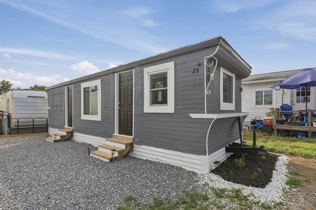 165 Turnpike Road # 28, Westborough MA 01581