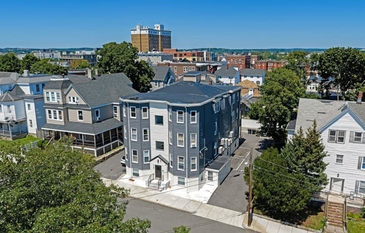 18 Fitzhenry Square, Revere MA 02151 photo 3