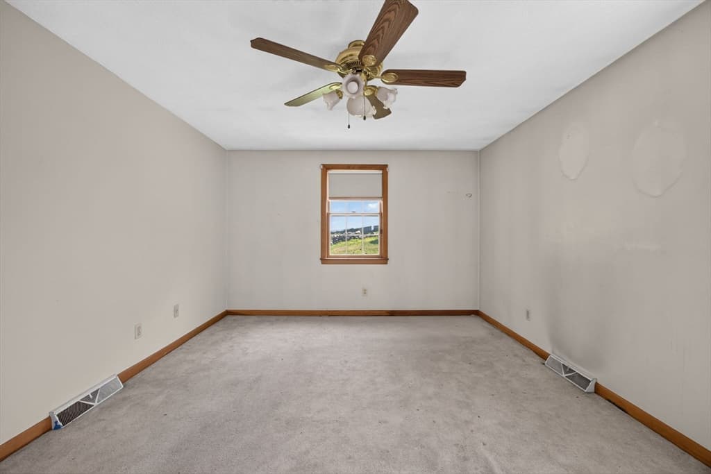 39 Mountain Ave, Saugus MA 01906 photo 16