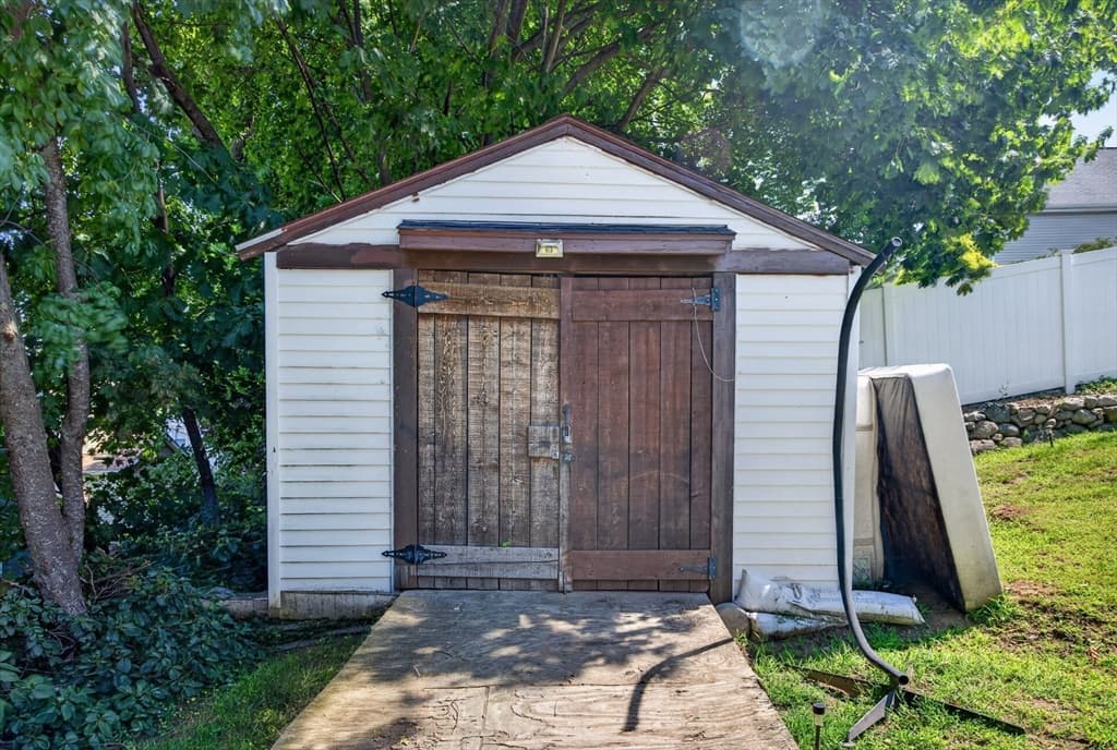39 Mountain Ave, Saugus MA 01906 photo 32