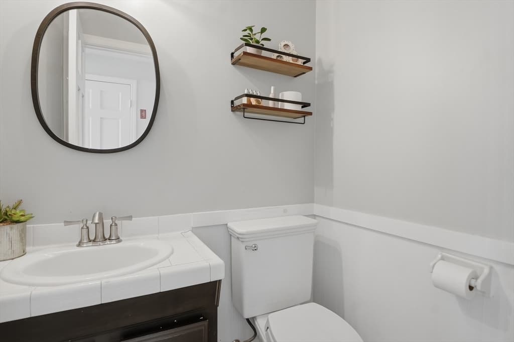251 Mendon Street, Blackstone MA 01504 photo 13
