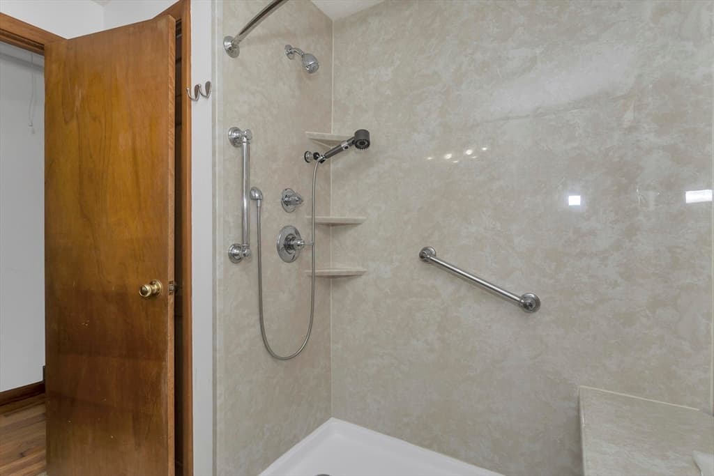 293 N Loomis St, Southwick MA 01077 photo 20