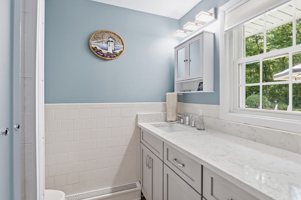 Single Family Residence at 17 Hickory Lane, Framingham MA 01701, Framingham, photo 26 of 42
