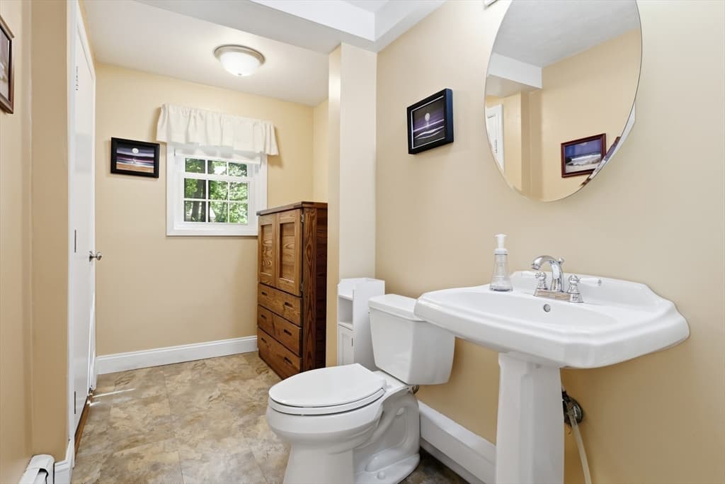 Single Family Residence at 17 Hickory Lane, Framingham MA 01701, Framingham, photo 22 of 42