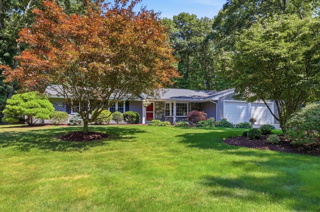 17 Hickory Lane, Framingham MA 01701