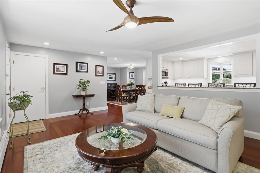 Single Family Residence at 17 Hickory Lane, Framingham MA 01701, Framingham, photo 5 of 42