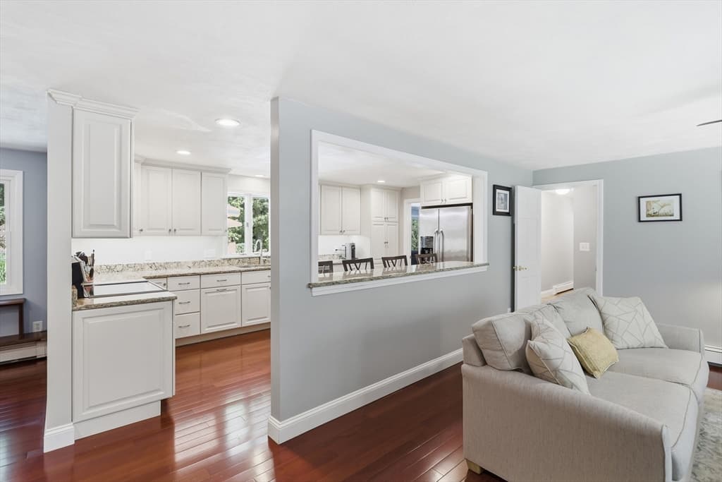Single Family Residence at 17 Hickory Lane, Framingham MA 01701, Framingham, photo 15 of 42