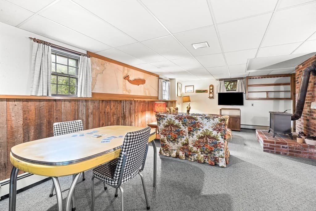 6 Woodbury Lane, Rockport MA 01966 photo 22