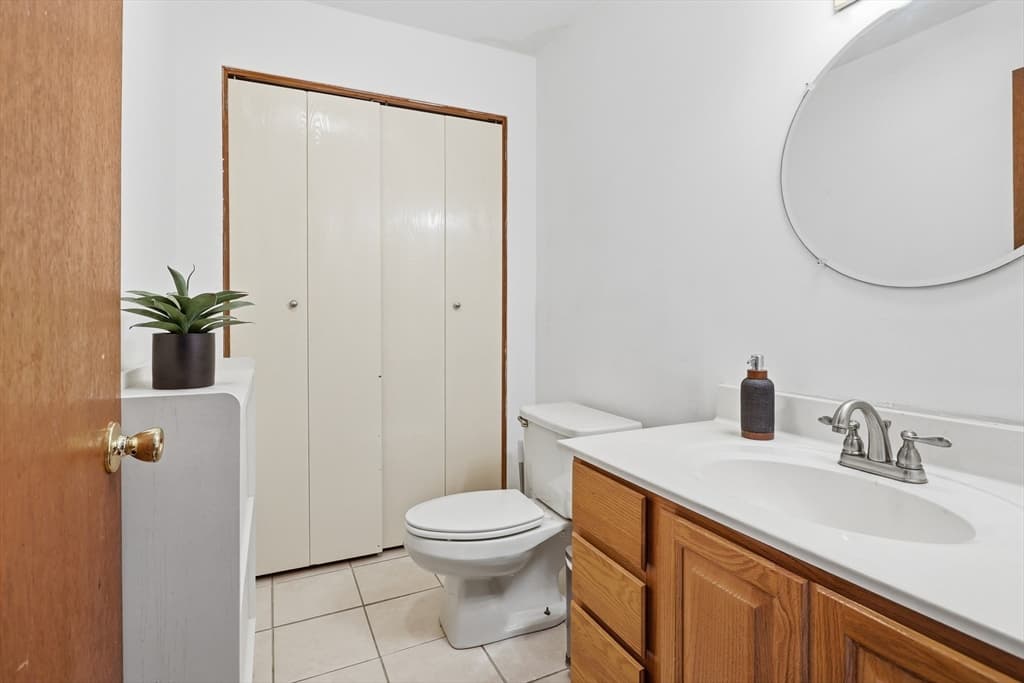 36 Meadow Pond Drive # K, Leominster MA 01453 photo 21