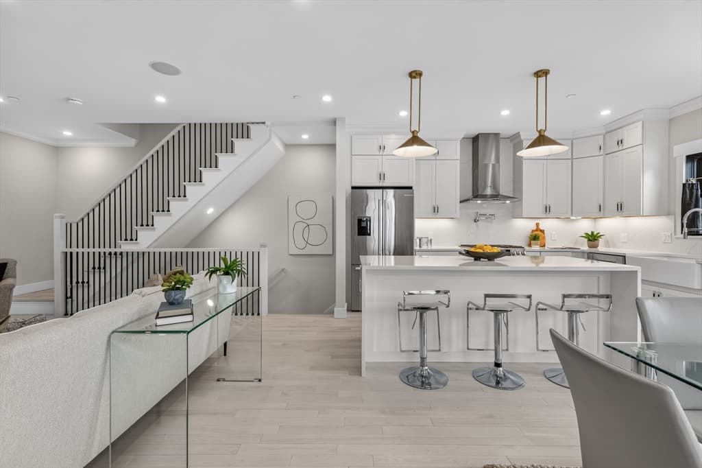 11B Lowell St, Arlington MA 02476