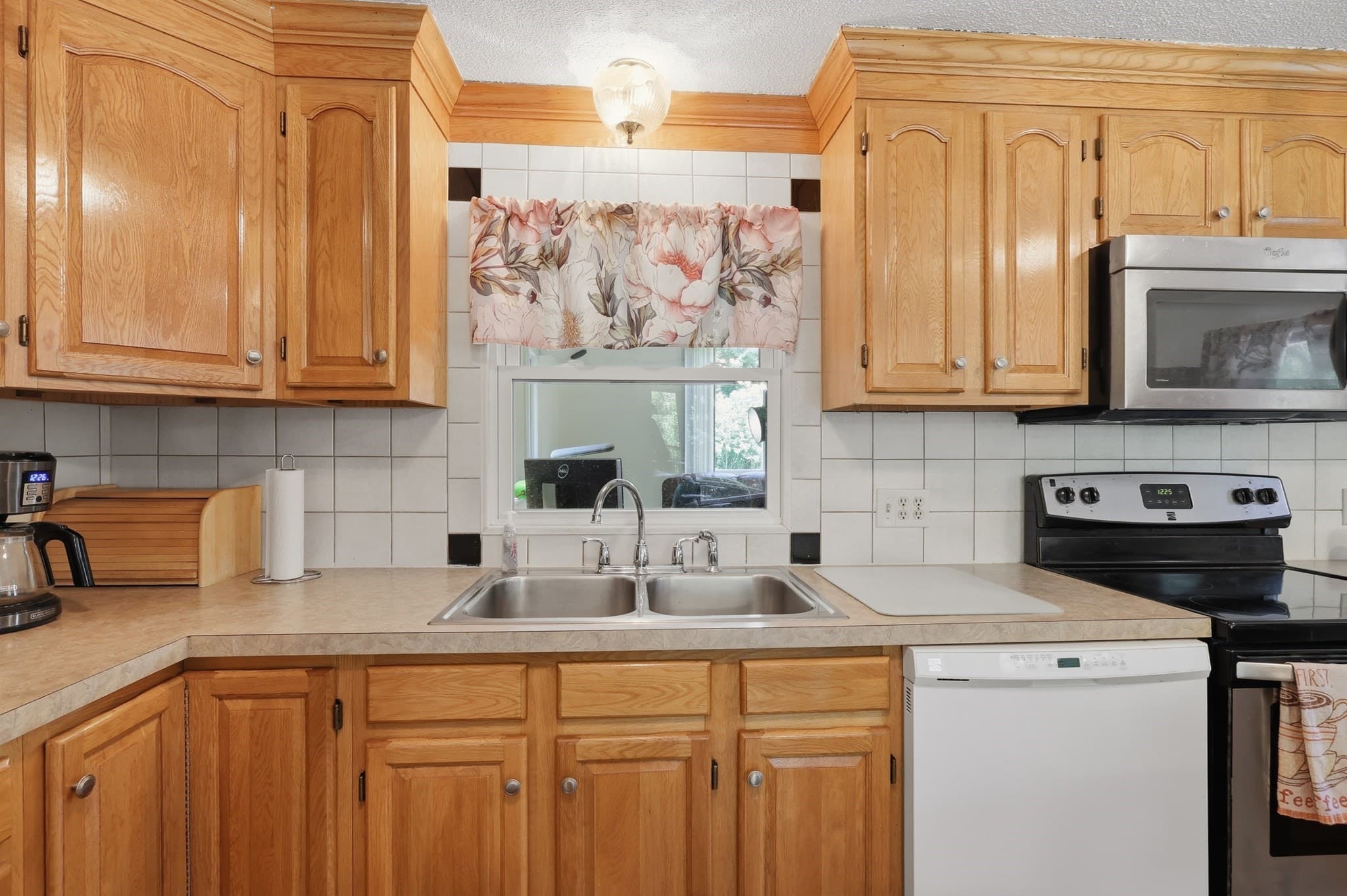 Single Family Residence at 114 Glenallen Street, Winchendon MA 01475, Winchendon, photo 9 of 31