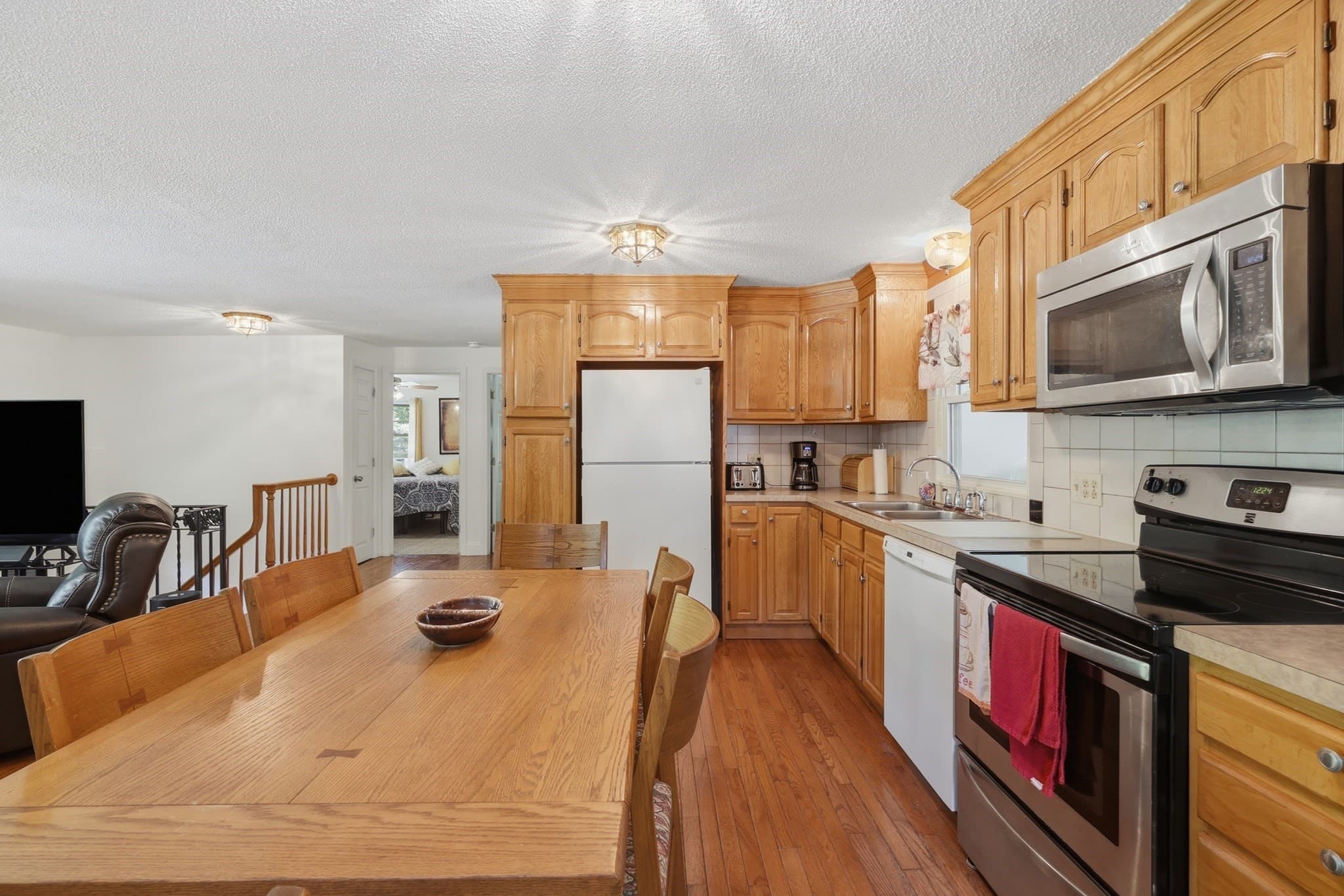 Single Family Residence at 114 Glenallen Street, Winchendon MA 01475, Winchendon, photo 8 of 31