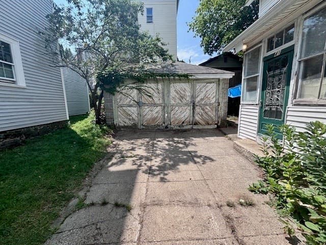 41 Mount Vernon St, Lowell MA 01854 photo 3