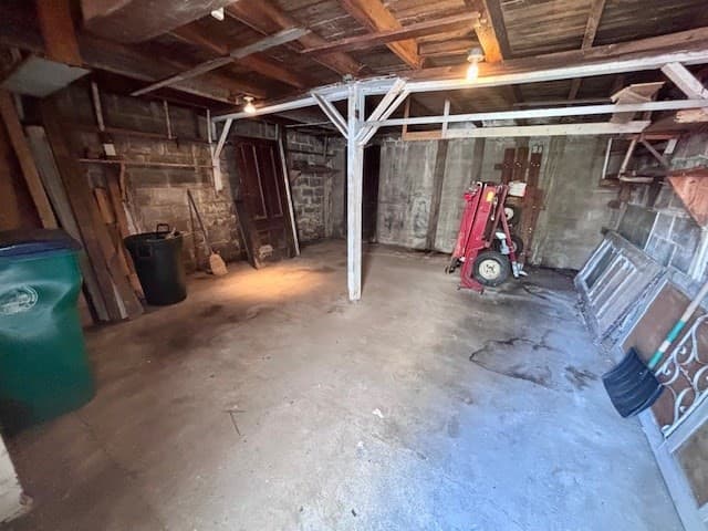 41 Mount Vernon St, Lowell MA 01854 photo 28