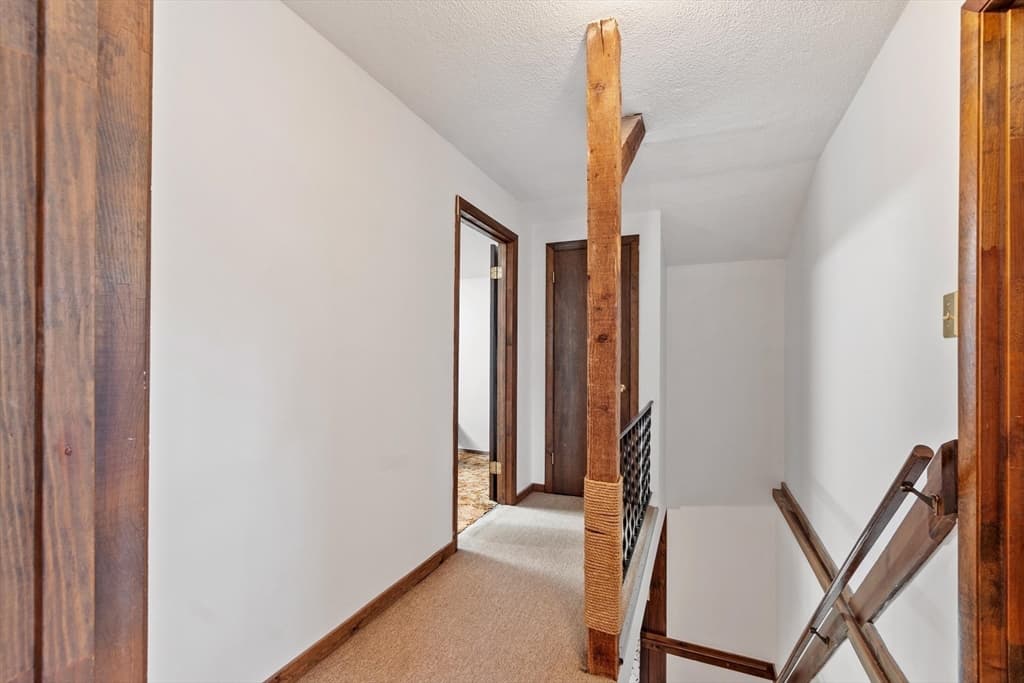 164 Coleman St, Gardner MA 01440 photo 26