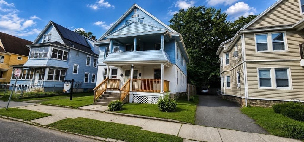 42-44 Dearborn St, Springfield MA 01109