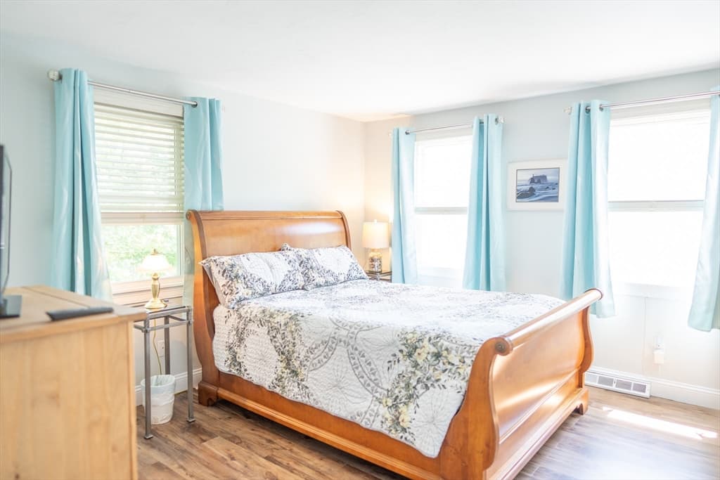 10 Pinehurst Dr, Bourne MA 02532 photo 22