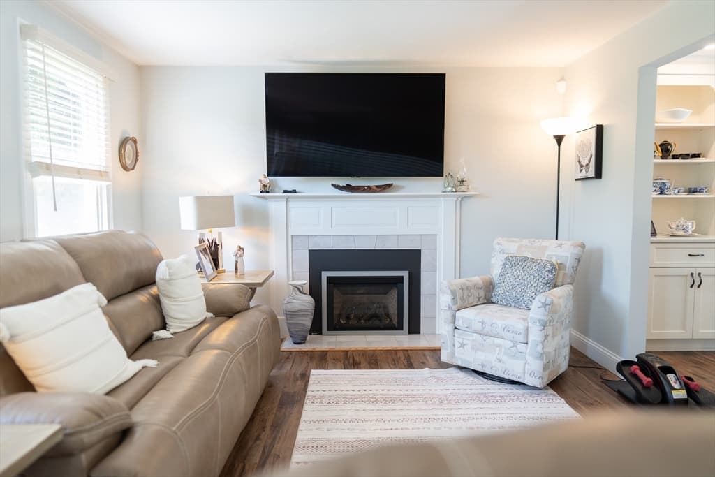 10 Pinehurst Dr, Bourne MA 02532 photo 7