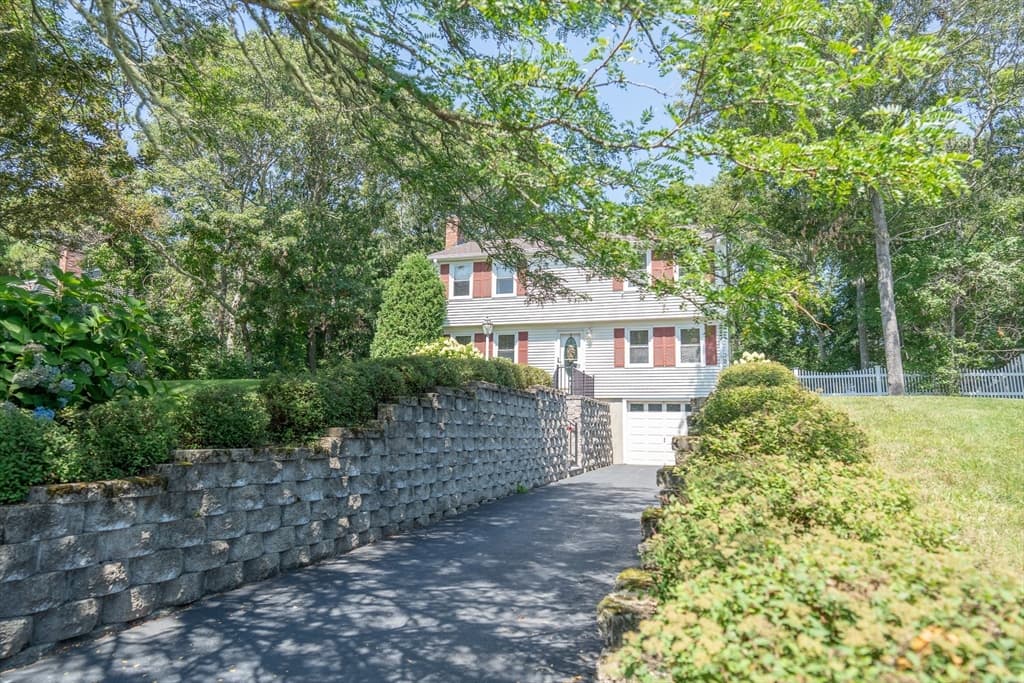 10 Pinehurst Dr, Bourne MA 02532 photo 4