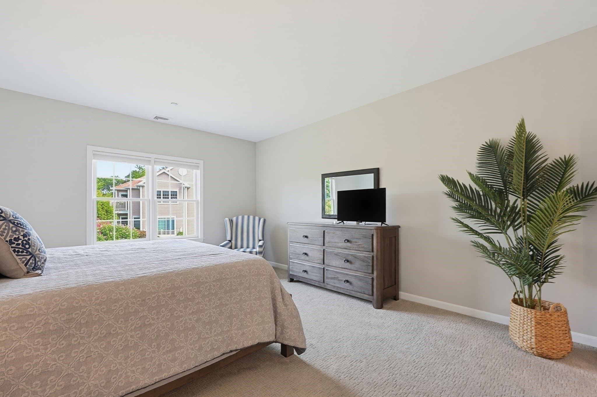 Condominium at 631 East Street # C202, Mansfield MA 02048, Mansfield, photo 23 of 35