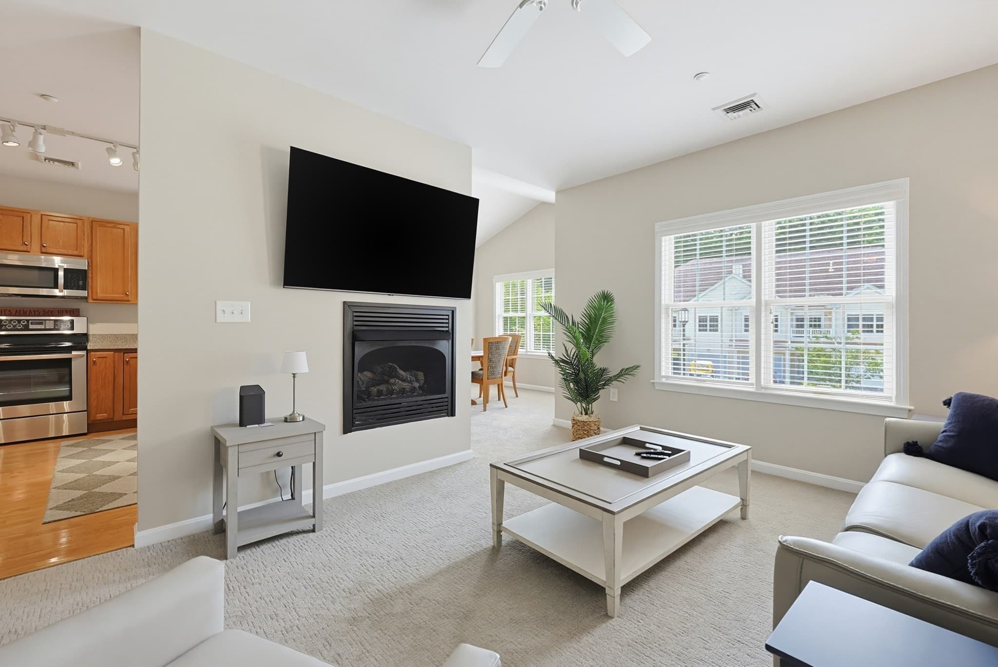 Condominium at 631 East Street # C202, Mansfield MA 02048, Mansfield, photo 6 of 35