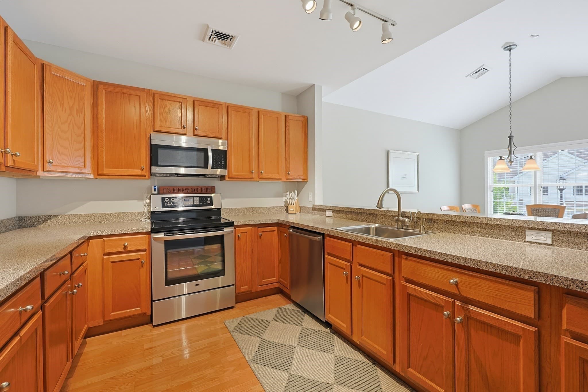 Condominium at 631 East Street # C202, Mansfield MA 02048, Mansfield, photo 8 of 35