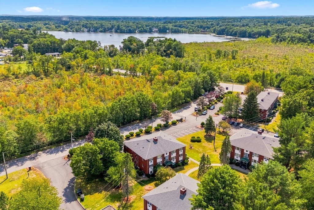 Condominium at 1 Colonial Dr # 8, Andover MA 01810, Andover, photo 29 of 32