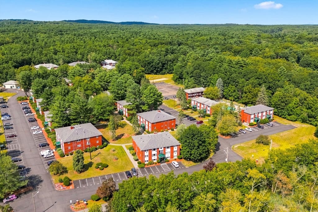 Condominium at 1 Colonial Dr # 8, Andover MA 01810, Andover, photo 21 of 32