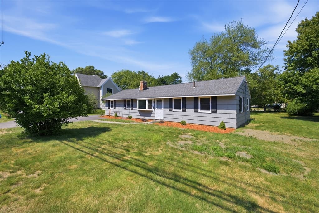 154 Maple Street, Lexington MA 02420